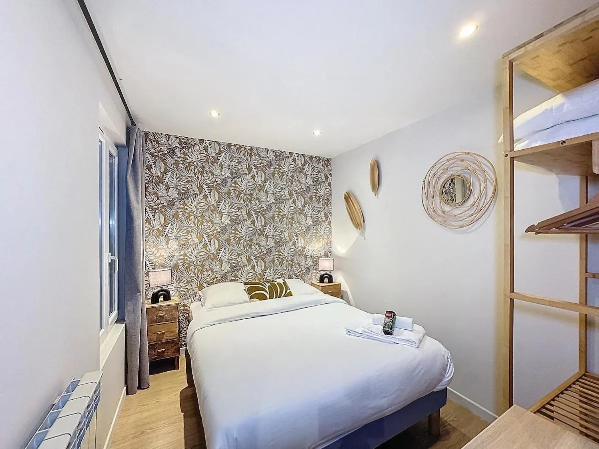 My Home, Voituret 1 Lyon Appartement
